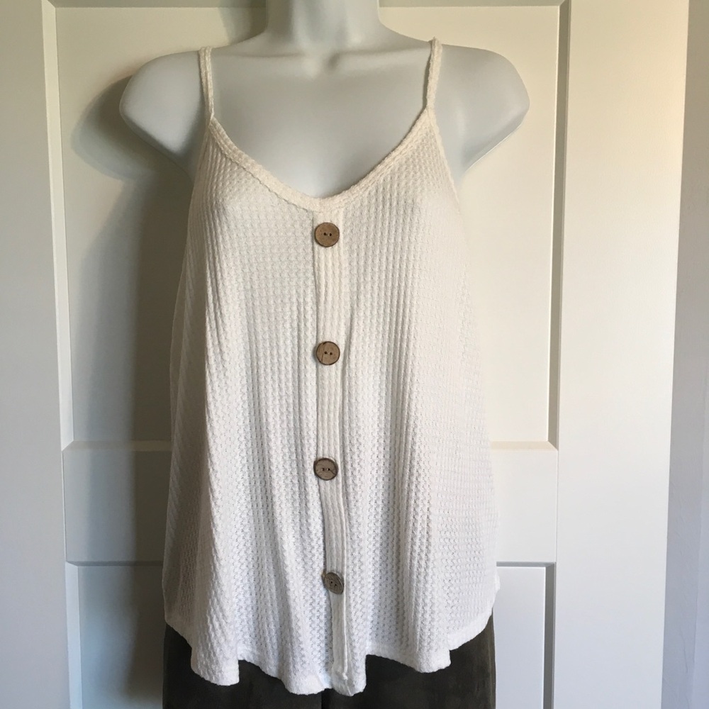 Waffle knit Cami w/buttons